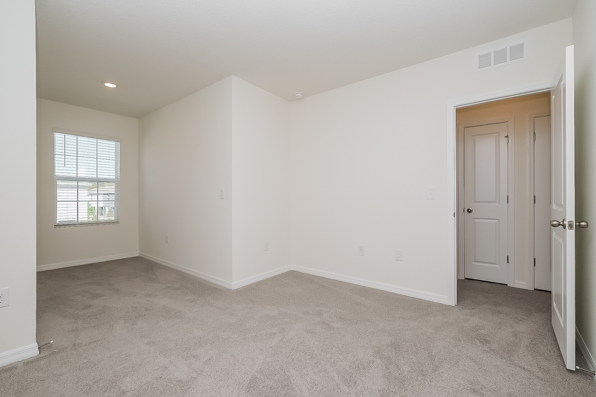 Building Photo - 1594 Colt Creek Pl