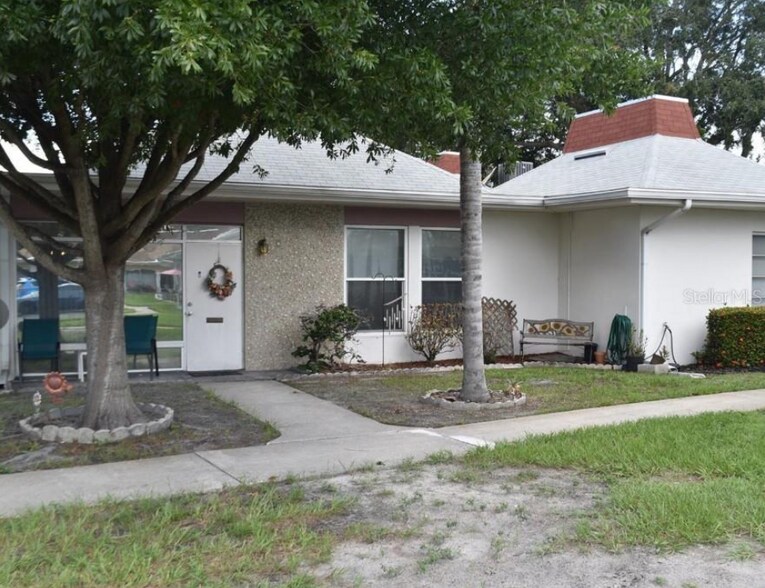 Building Photo - 4365 Tahitian Gardens Cir