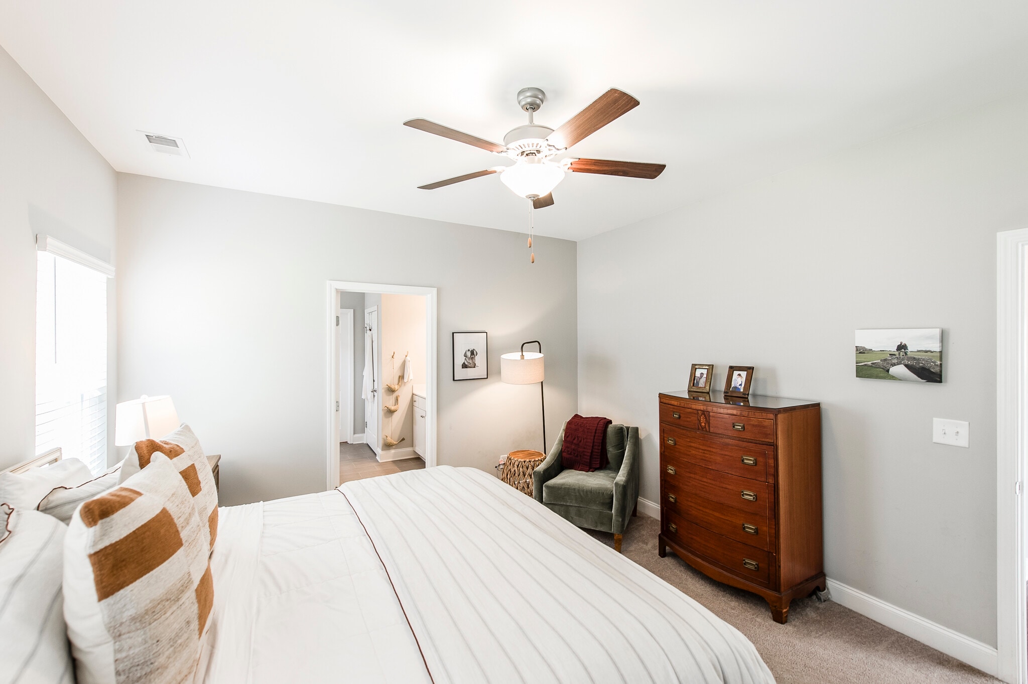 Building Photo - 1048 Westgate Dr