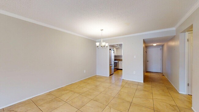 Building Photo - 4121 Heron Way