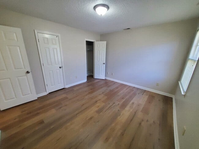 Building Photo - 6407 Thistle Ln NW