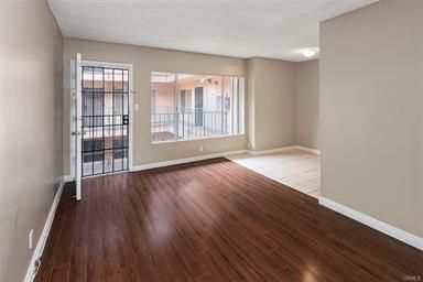 Building Photo - 335 Cedar Ave