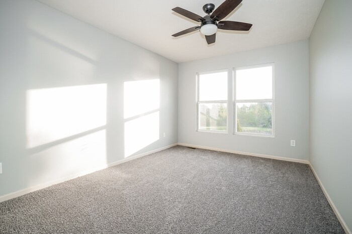 Building Photo - 5343 Royal Brook Dr