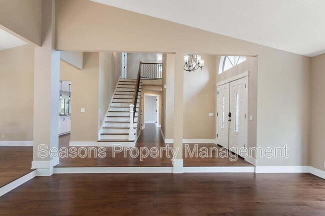 Building Photo - 1688 El Capitan Dr