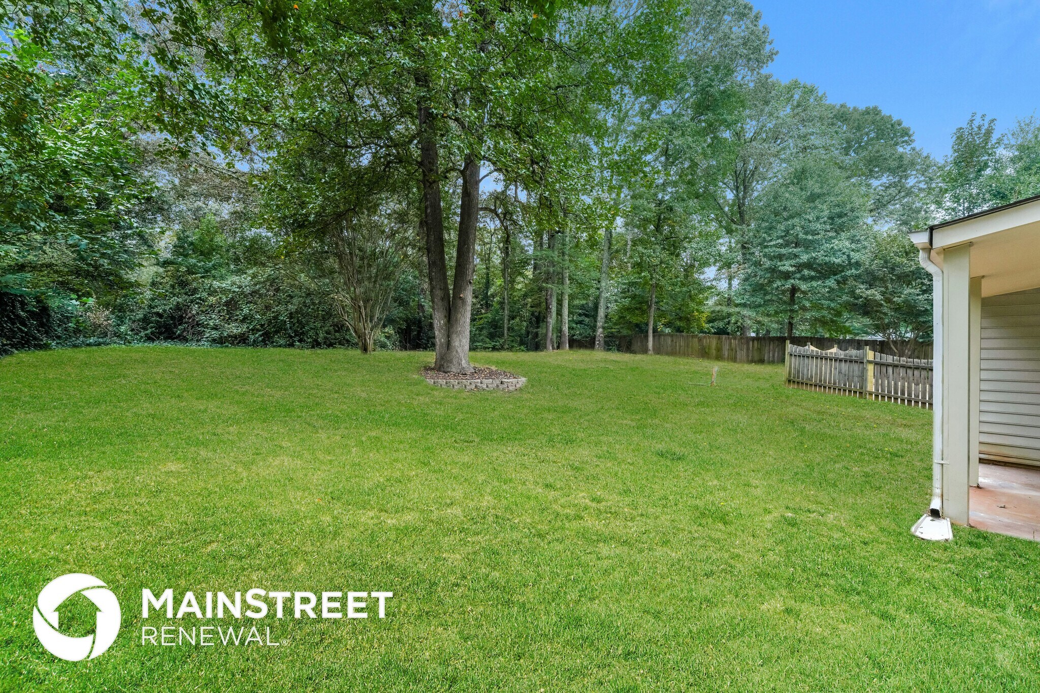 Building Photo - 103 Parkview Dr