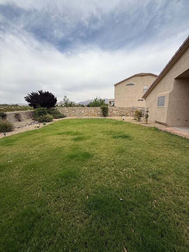 Building Photo - 2526 Tuscan Hills Ln