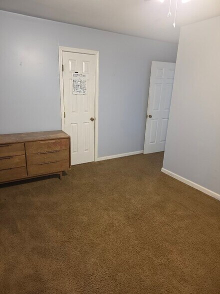 Building Photo - 2921 Mistwood Forest Dr