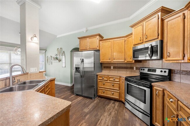 Building Photo - 4704 Bear River Trl