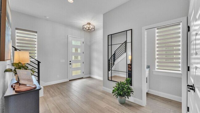 Building Photo - 1157 Windjammer Dr