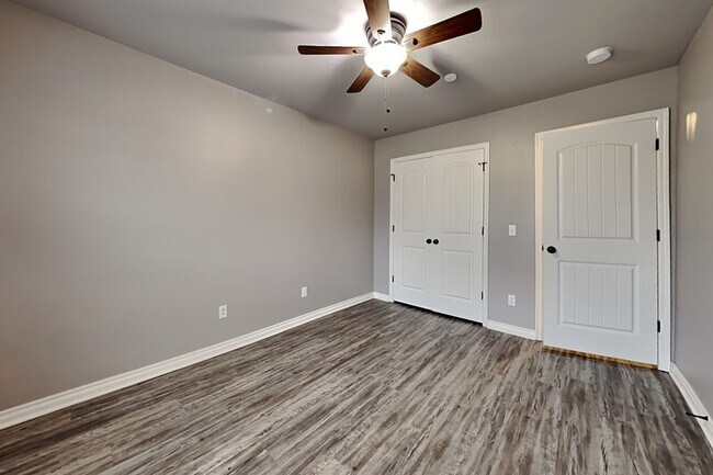 Building Photo - 9908 Allie Hope Ln