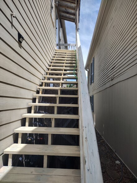 Building Photo - 1613 Avenue N 1/2