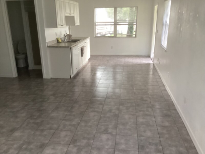 Building Photo - 3957 SW 89th Ave