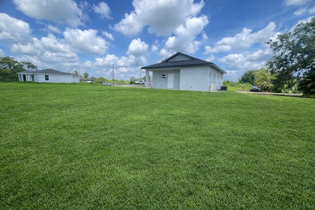 Building Photo - BRAND NEW CONSTRUCTION! 2 Bed / 2 Bath Home in Southwest Lehigh Acres