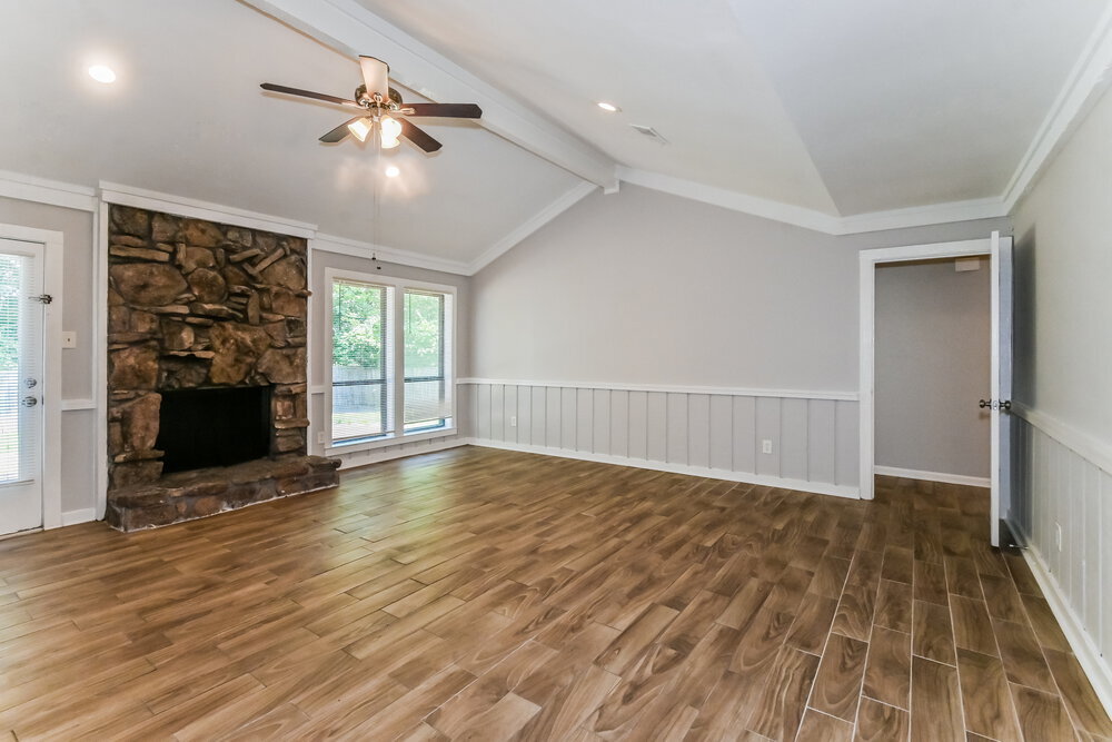 Building Photo - 8182 Valley Ridge Trail