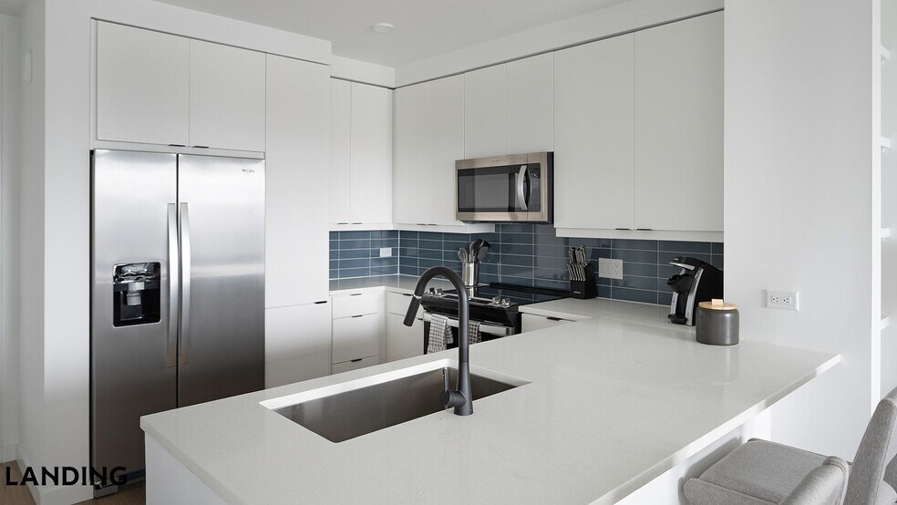 Building Photo - 1801 Patterson St