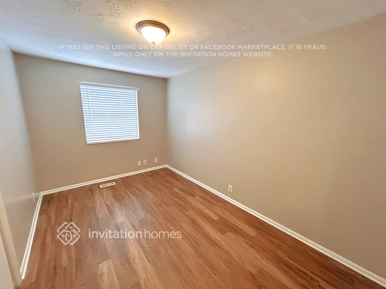 Building Photo - 4980 Shooting Star Ave