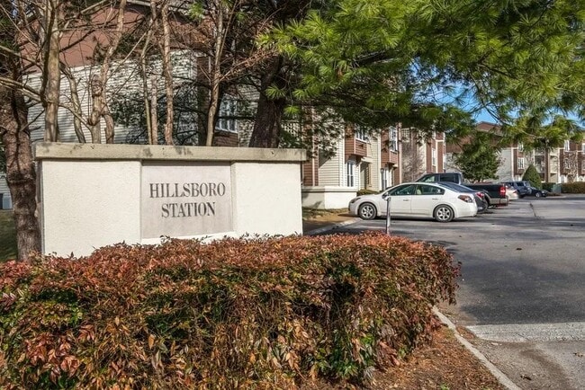 Primary Photo - 262 Hillsboro Pl