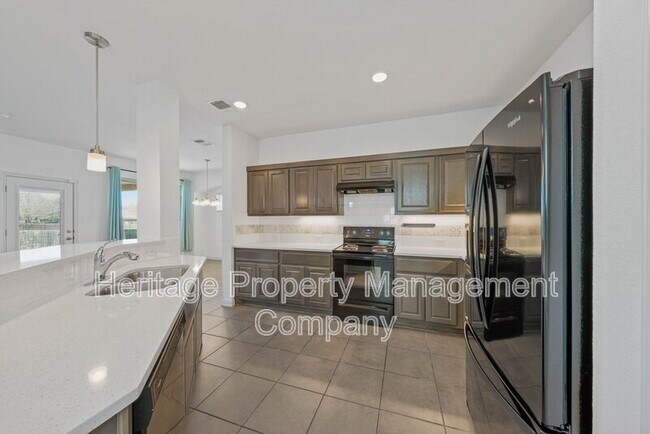 Building Photo - 9683 Shorebird Ln