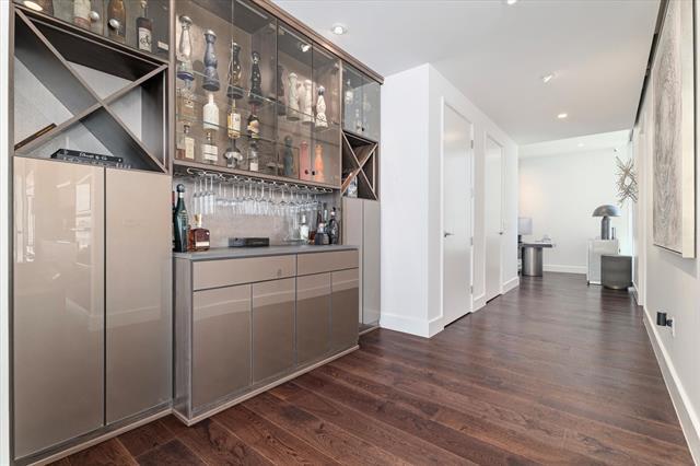 Building Photo - 7901 Windrose Ave.