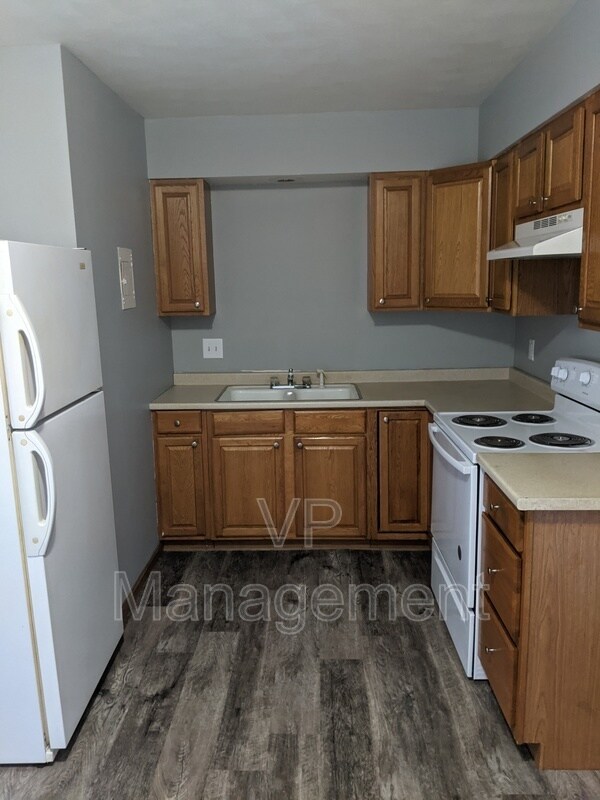 Building Photo - 2607 Diehn Ave