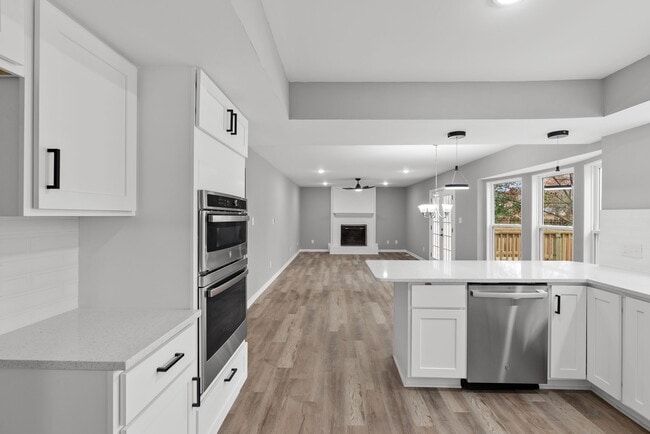 Building Photo - 1917 Grove Point Ct