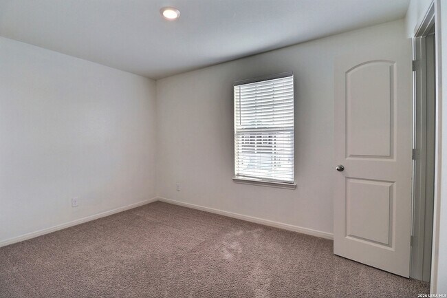 Building Photo - 11811 Latour Vly