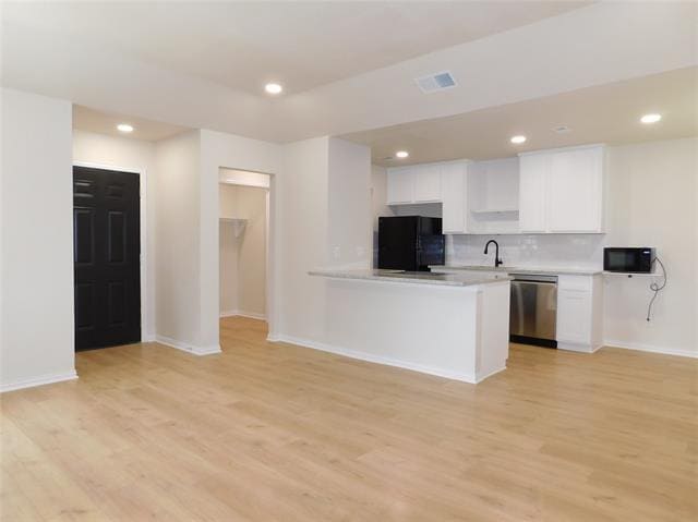 Building Photo - 9258 Burbank Dr