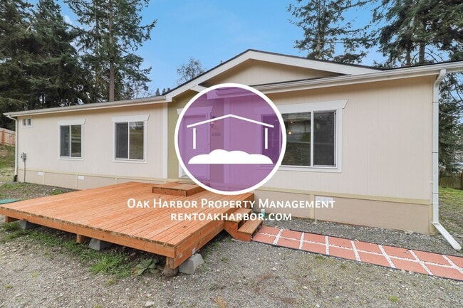 Primary Photo - 3 Bed 2 Bath - A/C - Dog per Approval - NA...