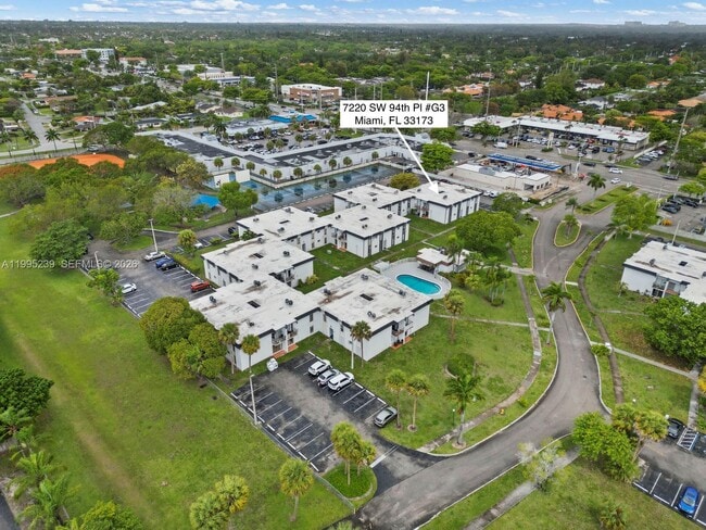 Building Photo - 7220 SW 94th Pl