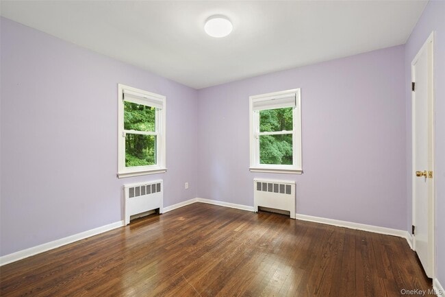 Building Photo - 19 Skyview Dr