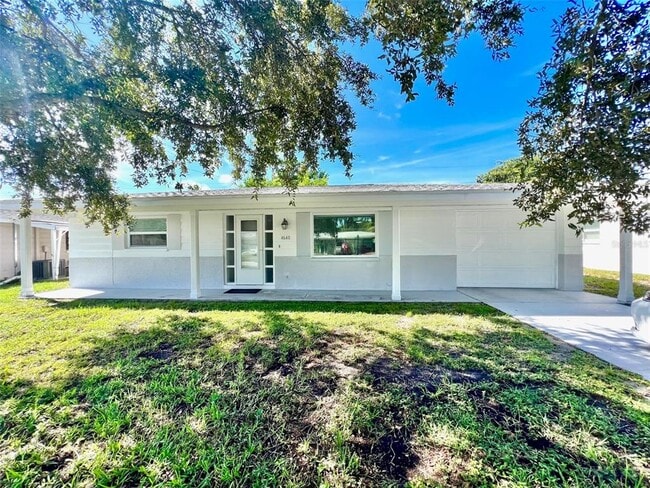 Building Photo - 4640 Taray Ln