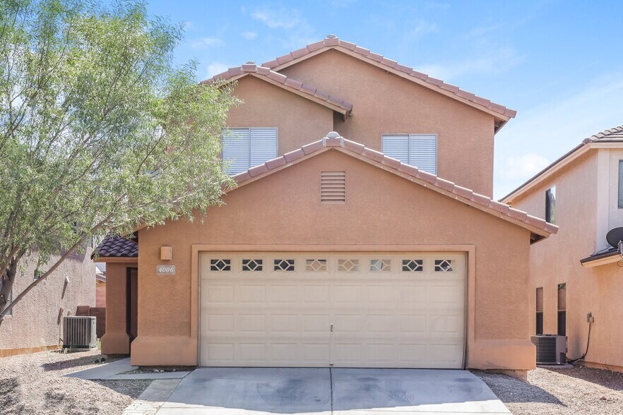 Primary Photo - 4006 E Agate Knoll Dr