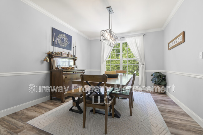 Building Photo - 13 Grist Mill Ct
