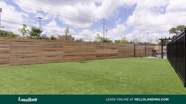 Building Photo - 8506 Westfield Blvd