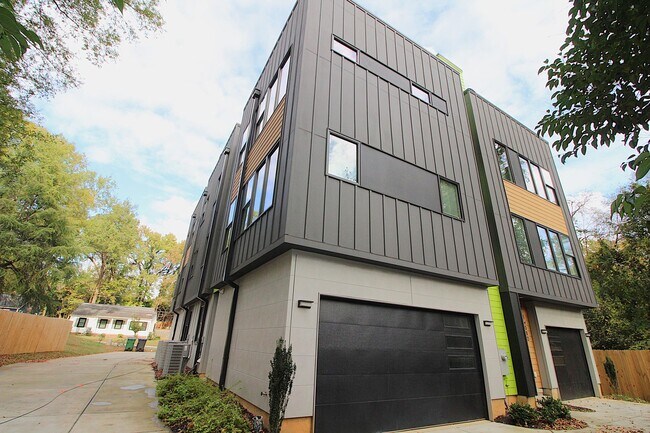 Building Photo - 1408 Anderson St