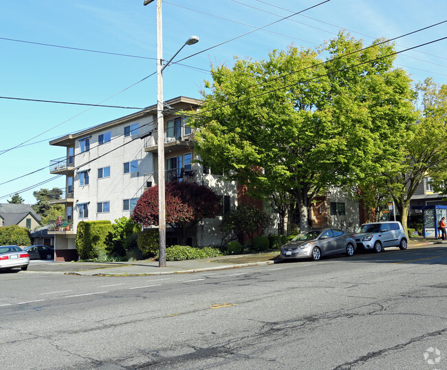 Building Photo - Norseman Apartments