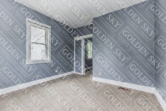 Building Photo - 230 Kinsey St