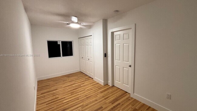 Building Photo - 4147 NW 23rd Ct
