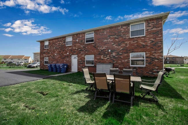 Building Photo - 2728 Niagara Falls Blvd