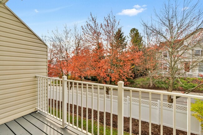 Building Photo - 17 Wildflower Ln