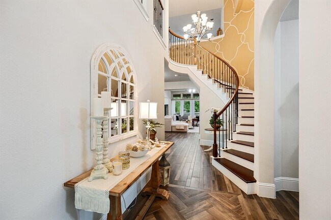 Building Photo - 19 Cohasset Pl