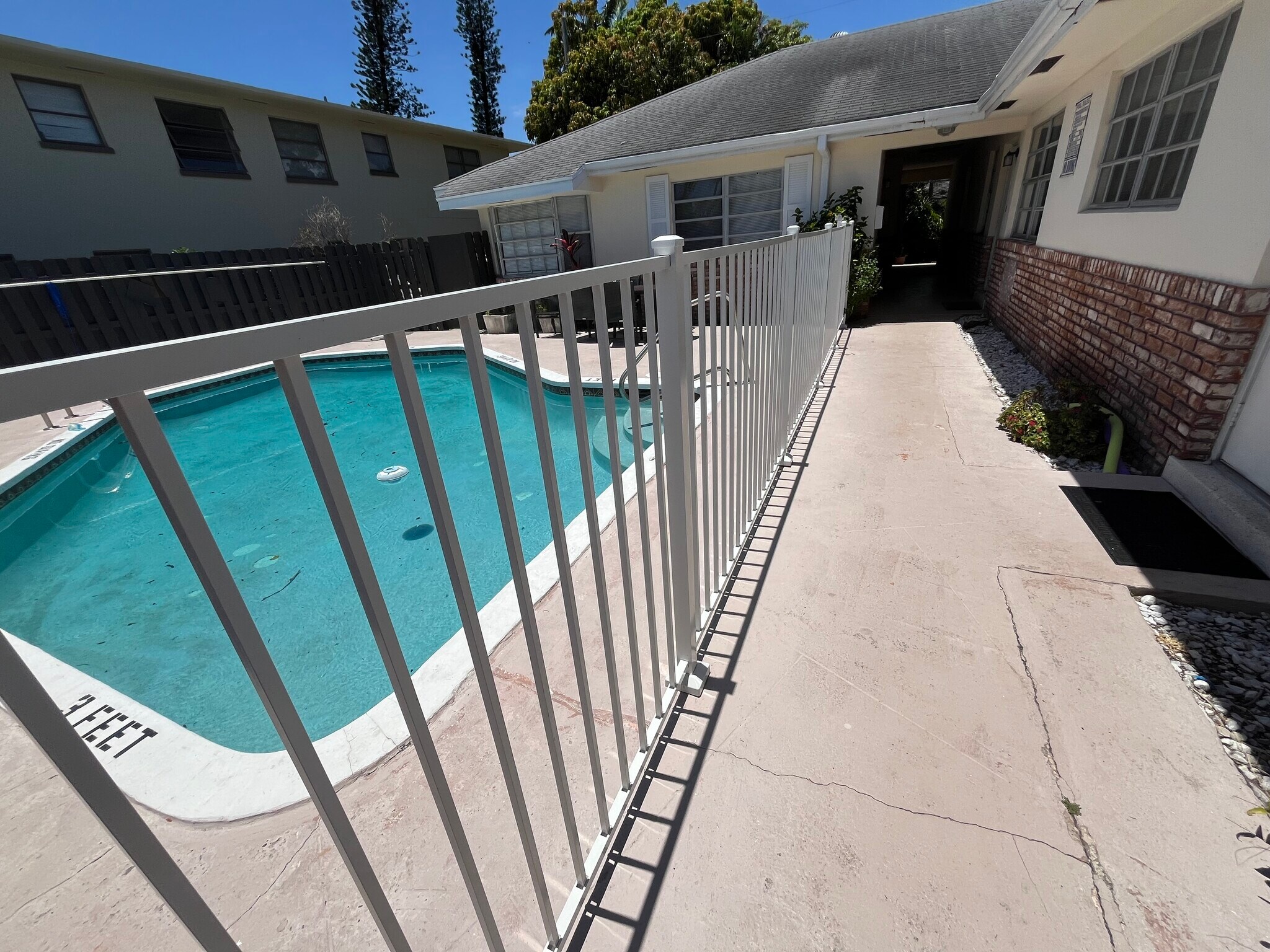 Building Photo - 5111 NE 18th Ave