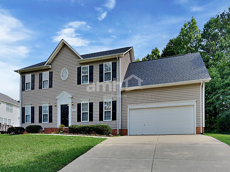 Primary Photo - 135 Cabot Dr