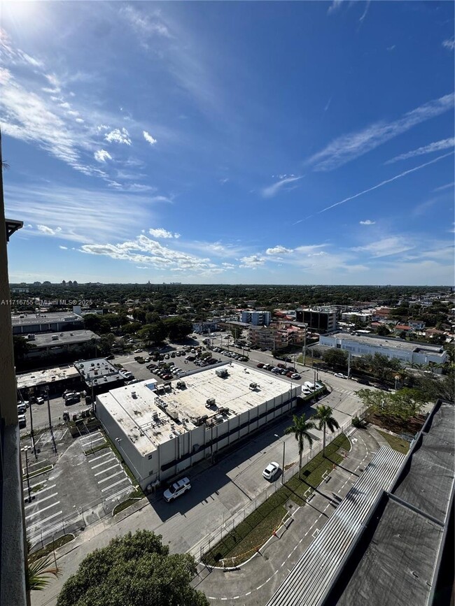 Building Photo - 4242 NW 2nd St