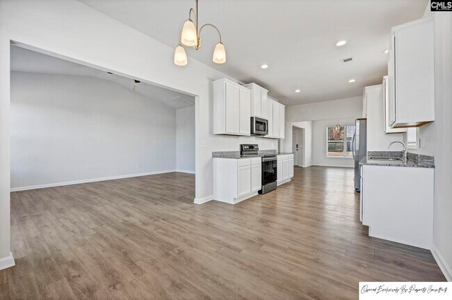 Building Photo - 741 Spring Cress Dr
