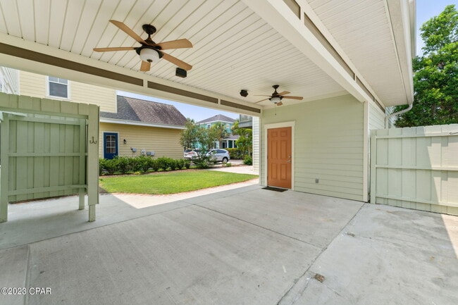 Building Photo - 316 Coral Gables St