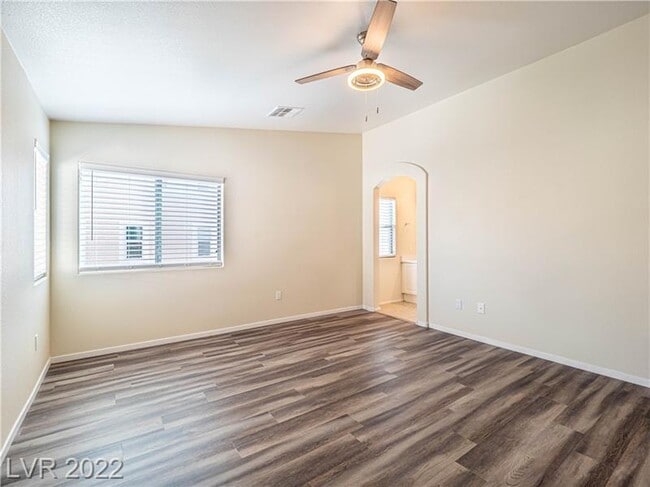 Building Photo - 8831 Roping Rodeo Ave