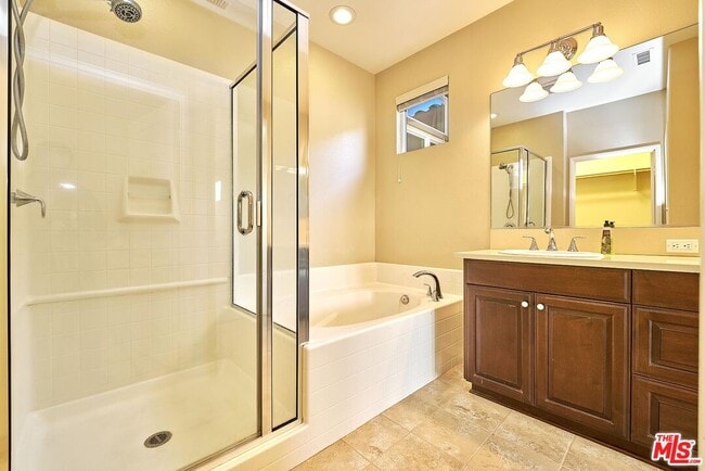 Building Photo - 20285 Avenida Paloma