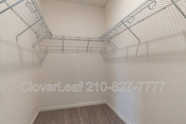 Building Photo - 7415 Corral Smt