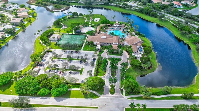 Building Photo - 8343 NW 121st Way